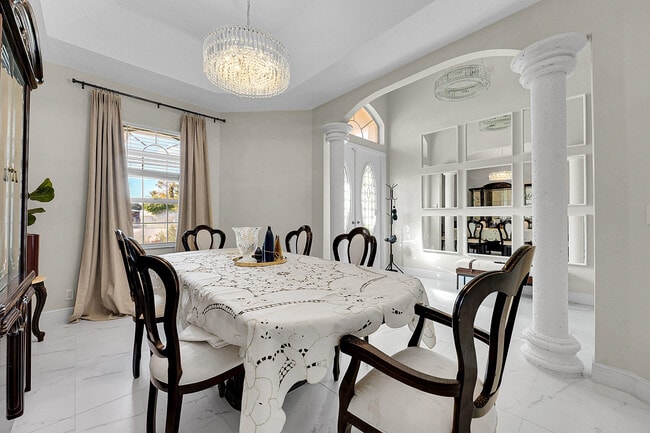 Building Photo - 13620 Folkestone Ct