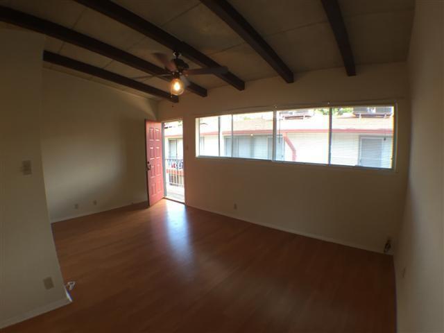 Building Photo - 2404 Longview St