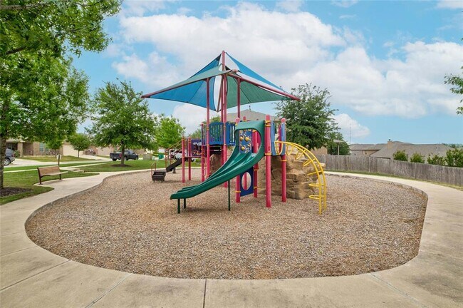 Building Photo - 311 Tangerine Dr