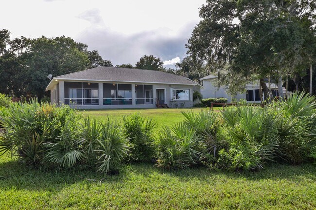 Building Photo - Sunrises with the Dolphins! Large Spacious...