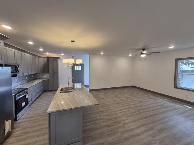 Building Photo - 3699 Northrop St