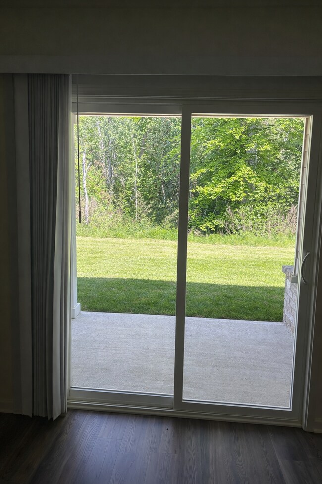 Building Photo - 516 Liberty Hall Dr