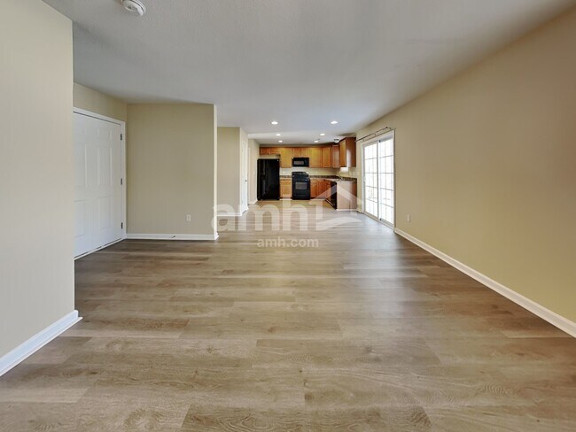 Building Photo - 129 Midwood Rd