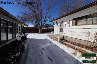 Building Photo - Main Level Living, Close to Ft Carson. 1  ...