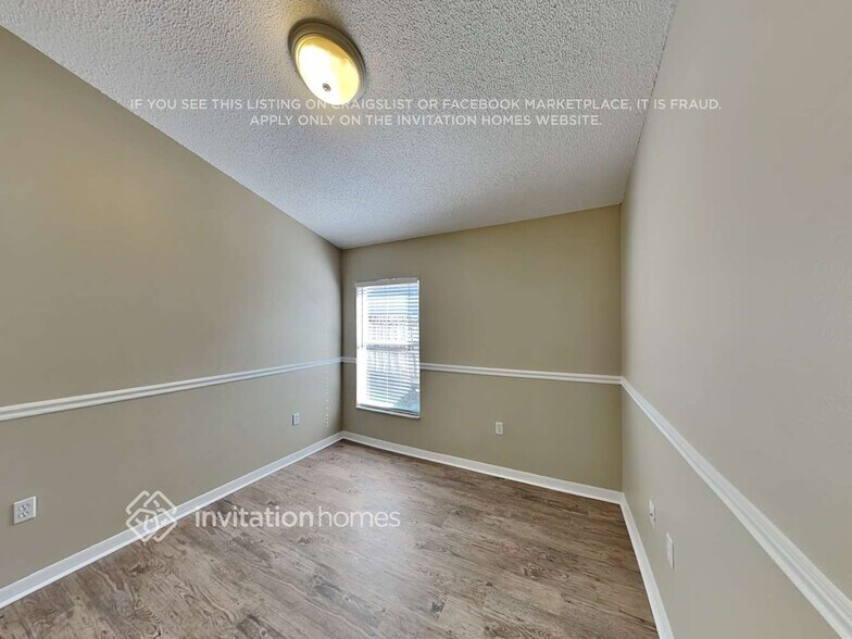 Building Photo - 2746 Big Pine Dr