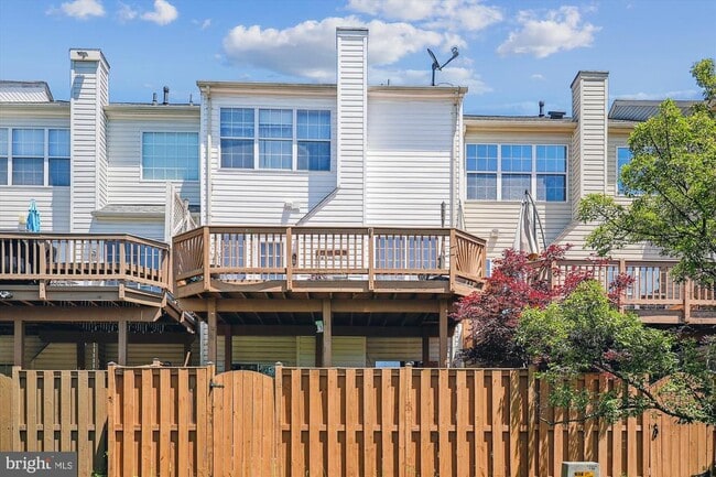 Building Photo - 20695 Southwind Terrace