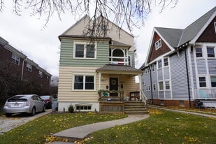 Building Photo - 2559 N Frederick Ave