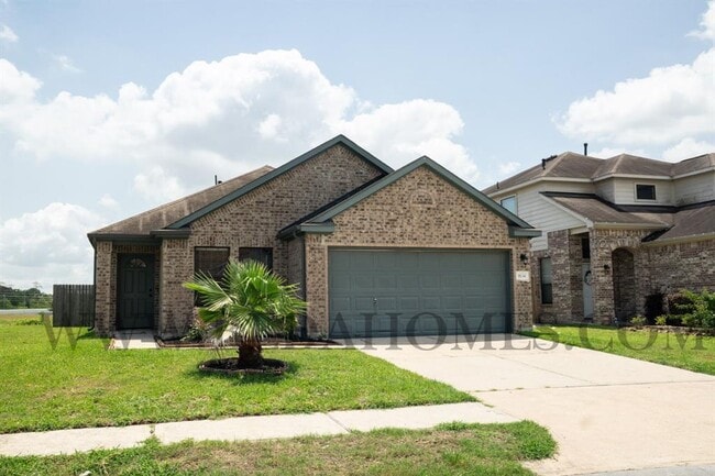 Building Photo - 9134 St Laurent Ln