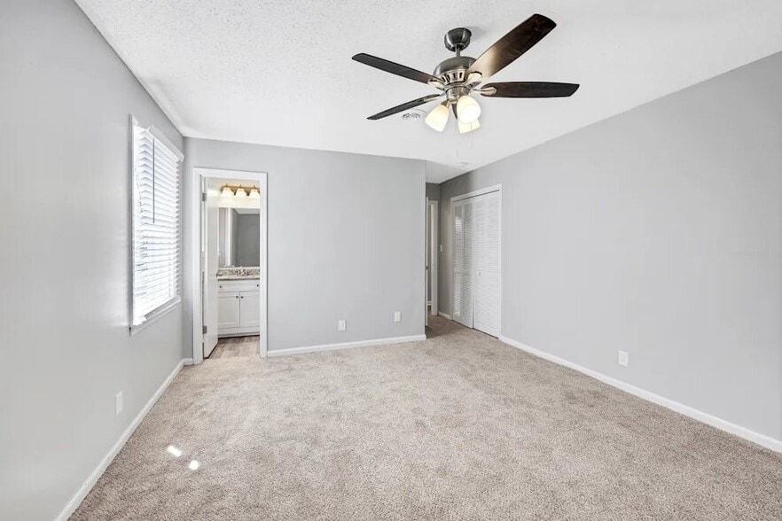 Building Photo - 116 Lake Terrace Cir