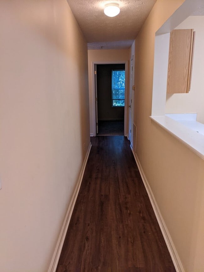 Building Photo - 2201 Waldrop Pl