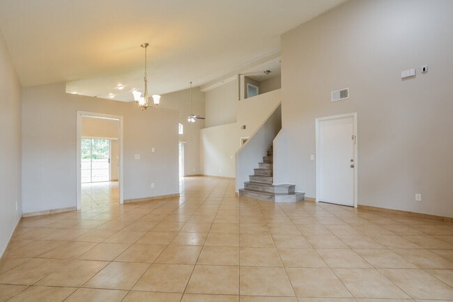 Building Photo - 3042 Stillwater Dr