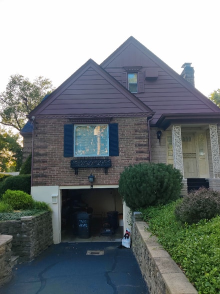 Building Photo - 3283 Pickbury Dr