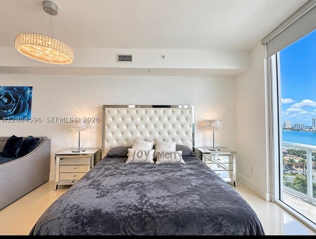 Building Photo - 18101 Collins Ave