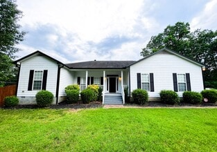 Building Photo - Pfafftown 3 Bedroom, 2 Bathroom Rare Gem i...
