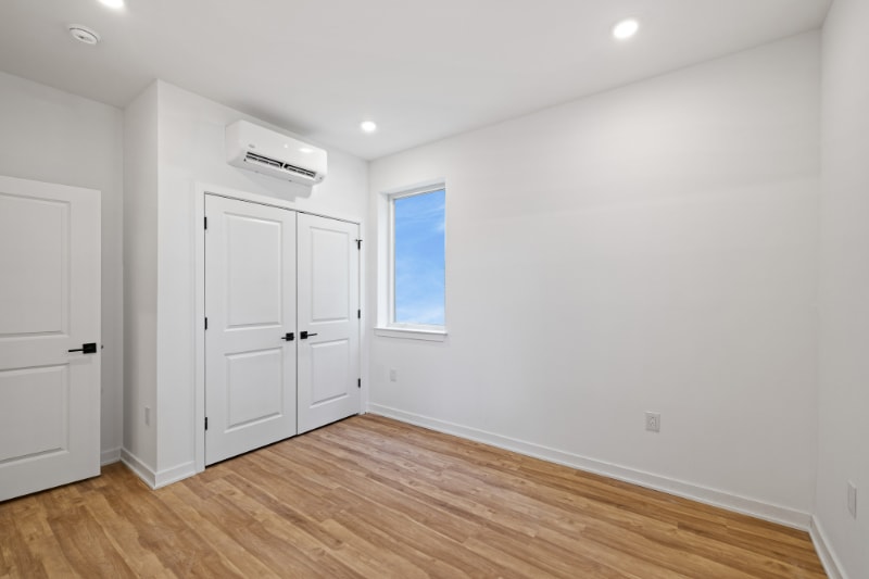 Building Photo - 1309-25 Cambridge St