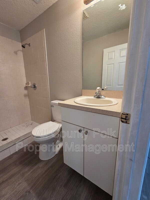 Building Photo - 220 S Eastside Dr