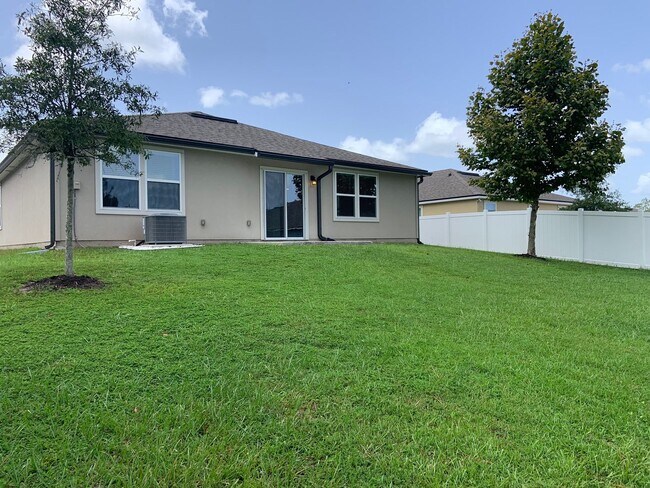 Building Photo - 1763 Eagle View Way
