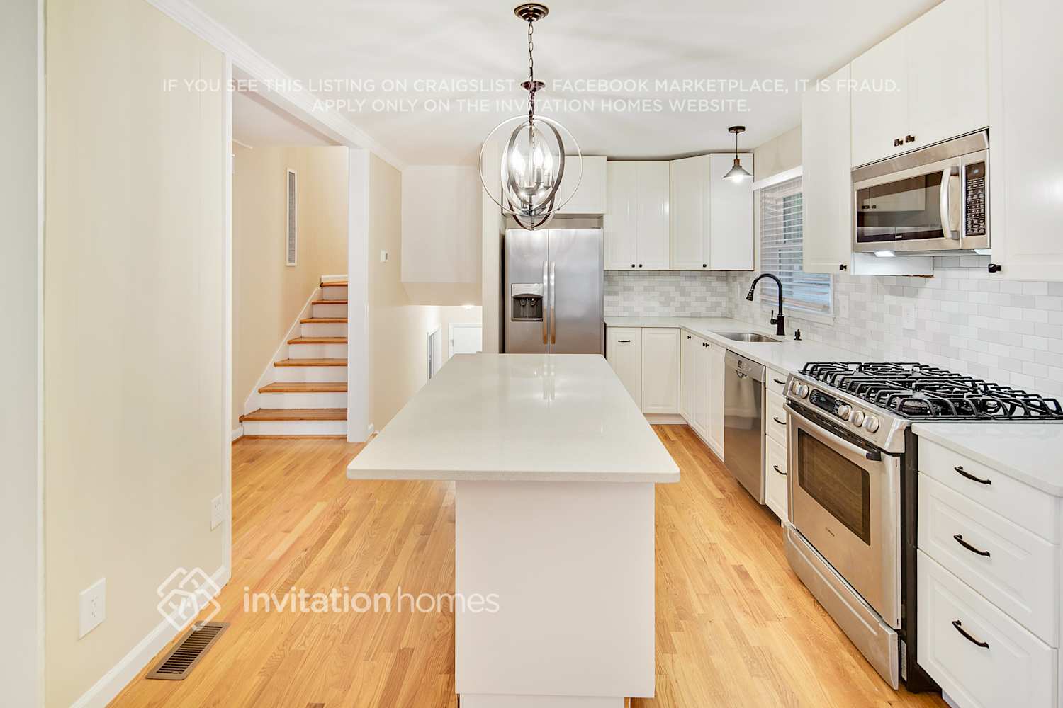 Building Photo - 800 Braxfield Dr