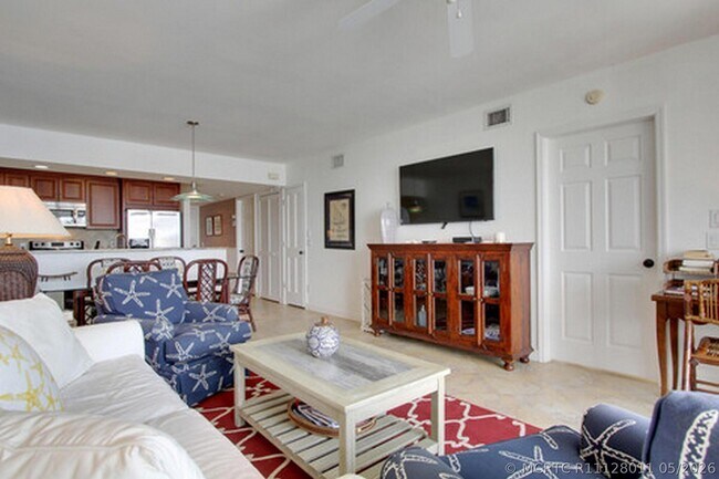 Building Photo - 2115 Windward Way