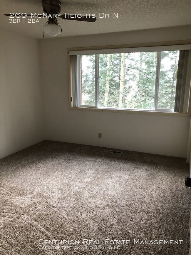 Building Photo - 269 McNary Heights Dr N