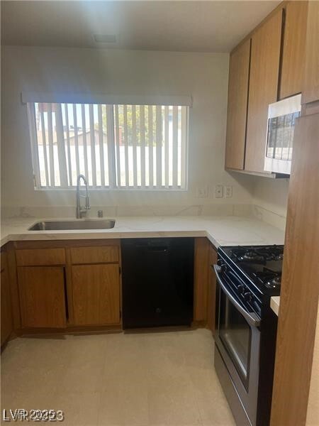 Building Photo - 7320 Empress Dr