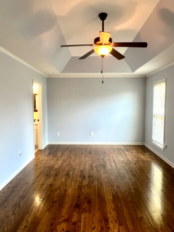 Building Photo - 103 Beacon St