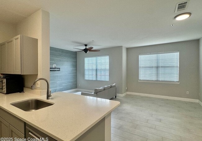 Building Photo - 2 Bedroom, 2 Bath, 1st Floor Condo in Lakes at Viera