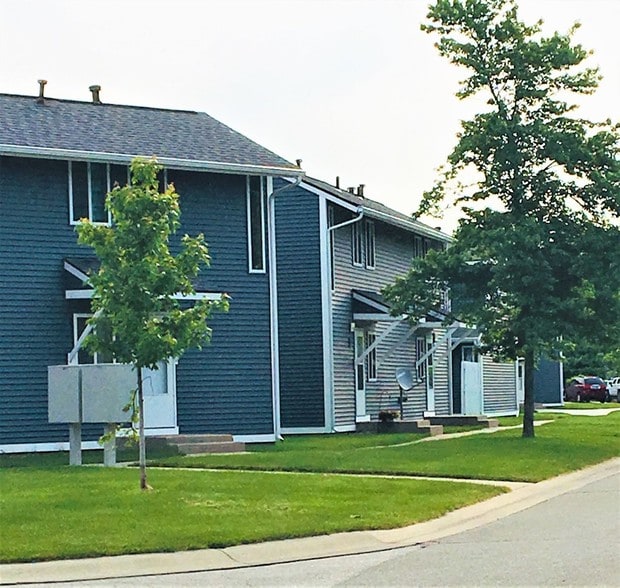 Bangor Downs 3325 Alarie Dr Bay City MI 48706 Apartment Finder