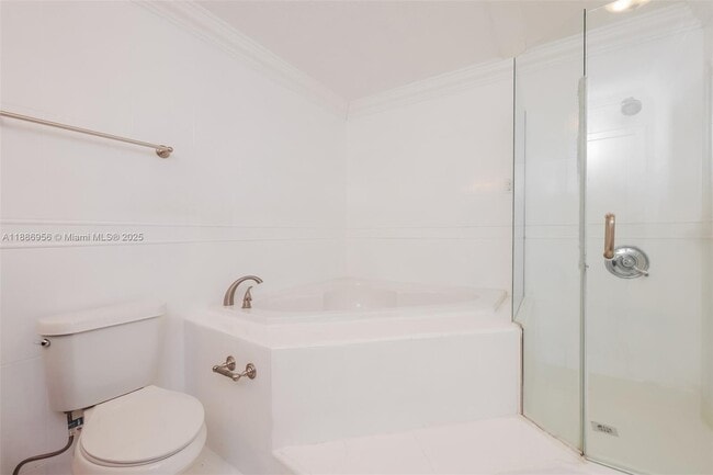 Building Photo - 7131 NW 46th Ct