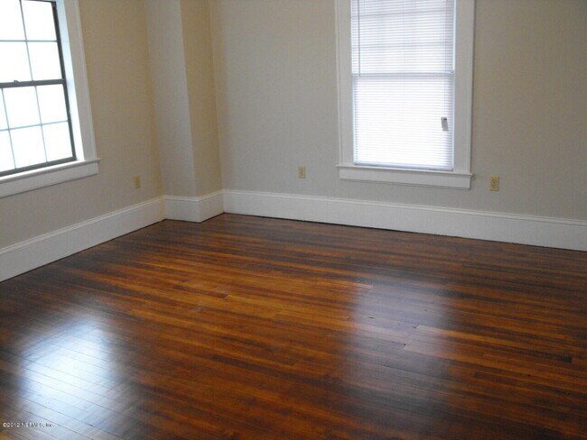 Building Photo - 756 Stockton St