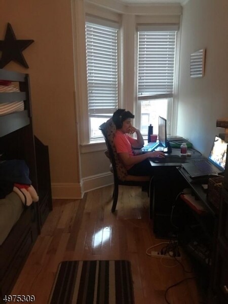 Building Photo - 1 Hanford Pl