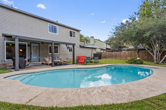 Building Photo - 1602 Rock Creek Dr