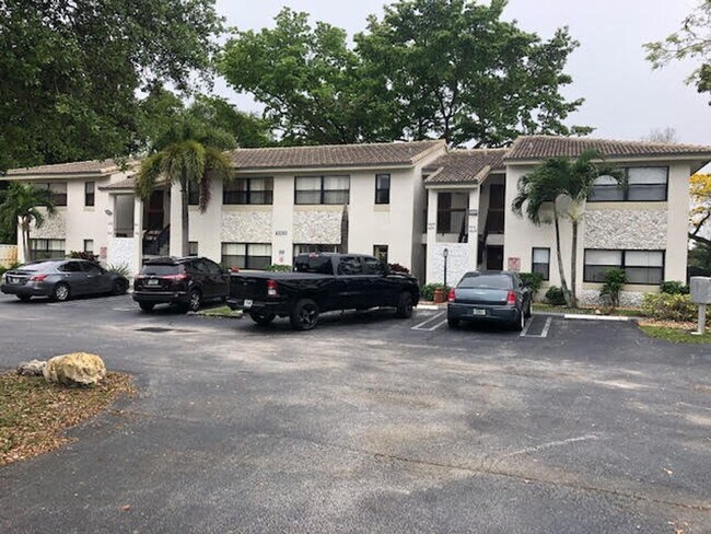 Interior Photo - 11620 NW 26th Ct