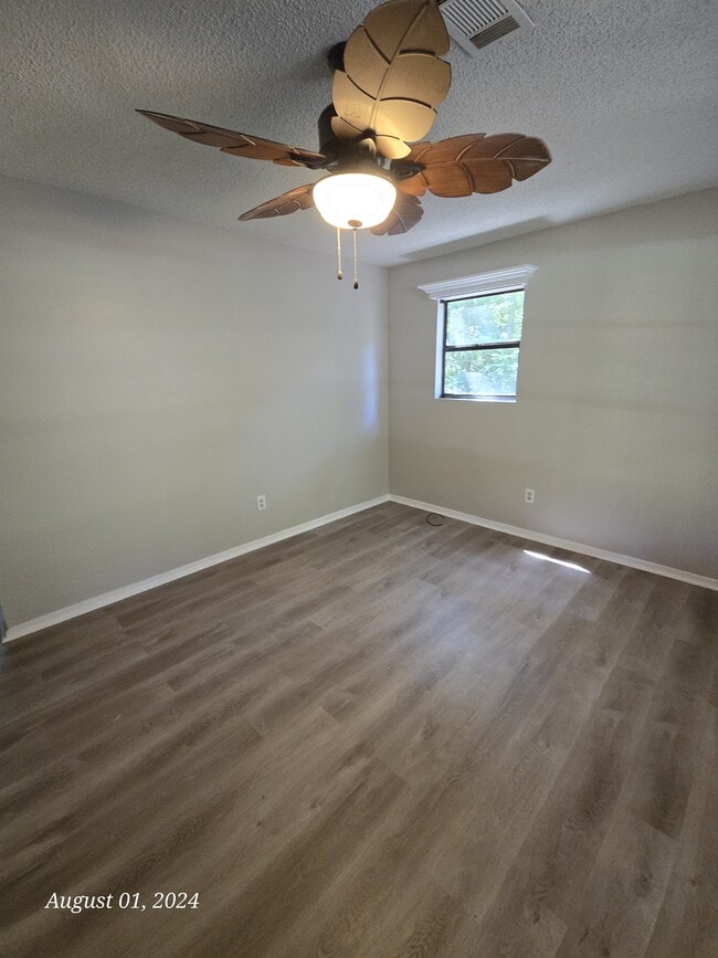 Building Photo - 13362 Mock St