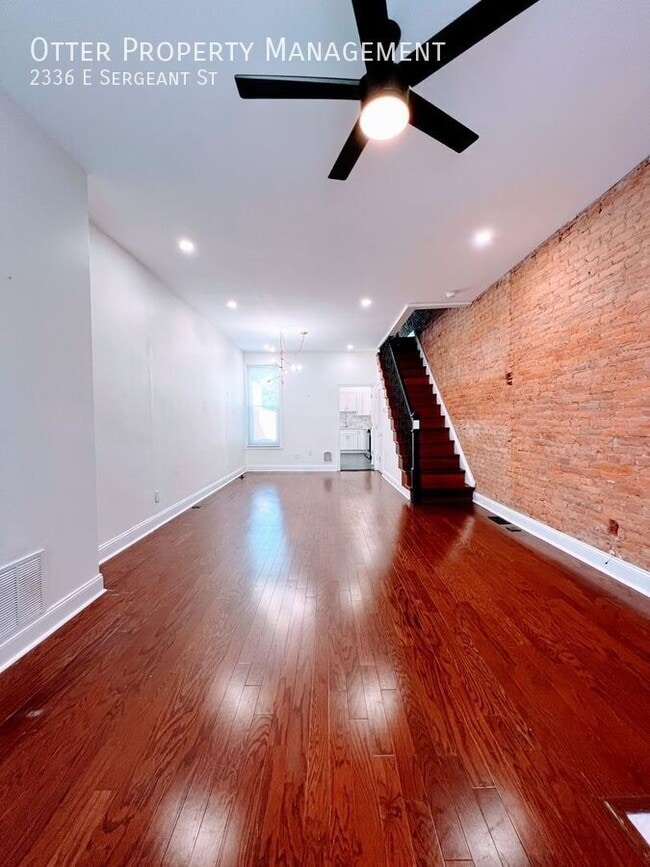 Building Photo - 2336 E Sergeant St