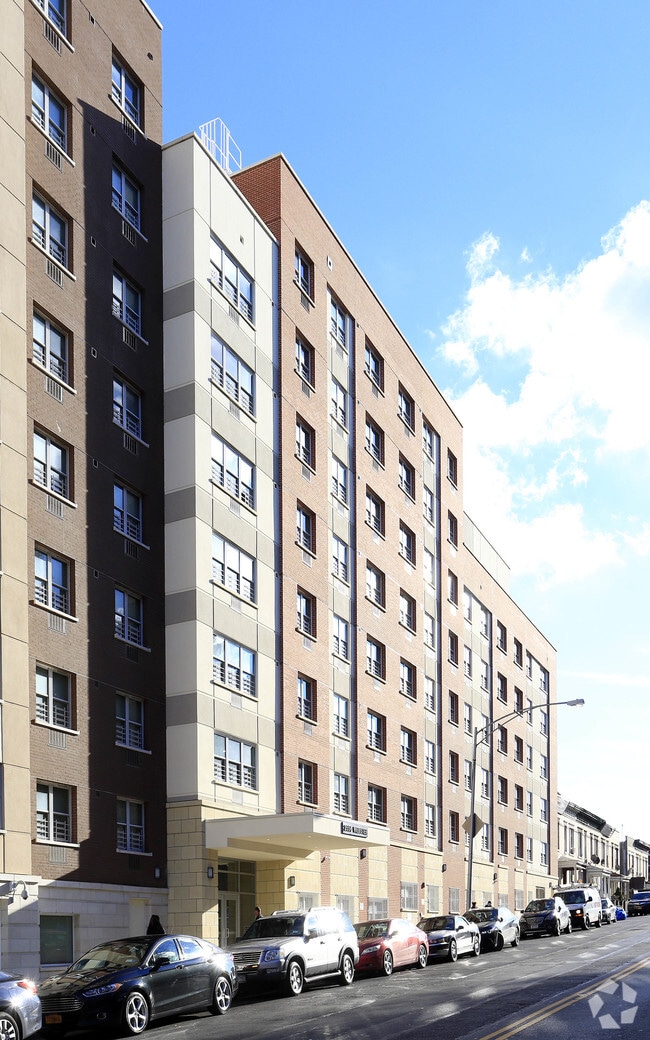 Building Photo - Webster Commons