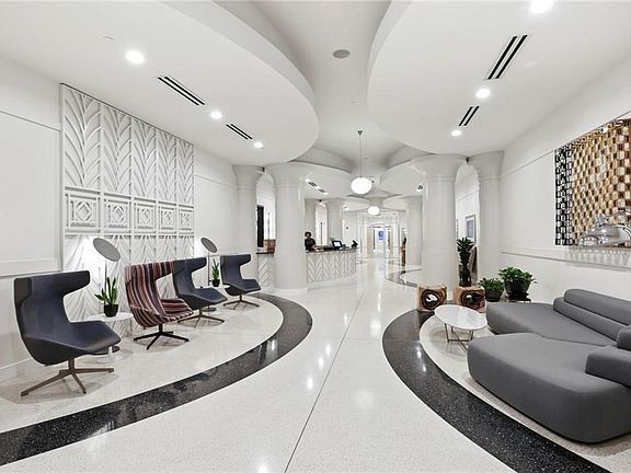 Building Photo - 860 Peachtree St NE