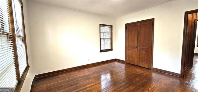 Building Photo - 320 Adair St