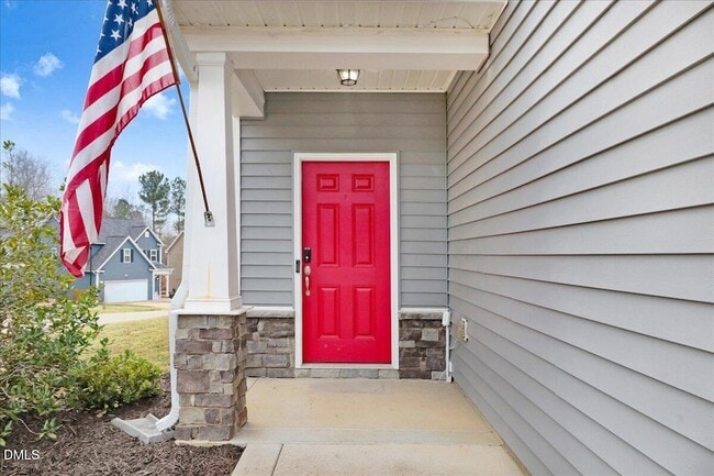 Building Photo - 281 E Webber Ln