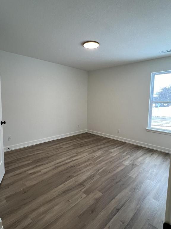 Building Photo - 7700 N Rainbow Dr