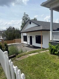 Building Photo - 515 Harrison Ave