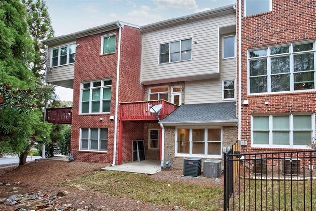 Building Photo - 1222 Creekside Pl SE