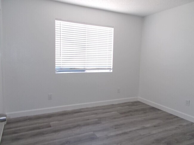 Building Photo - 2732 Alicialynn Way