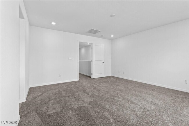 Building Photo - 5774 Aurora Gale Ct