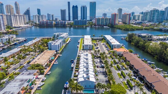 Primary Photo - 3827 NE 166th St