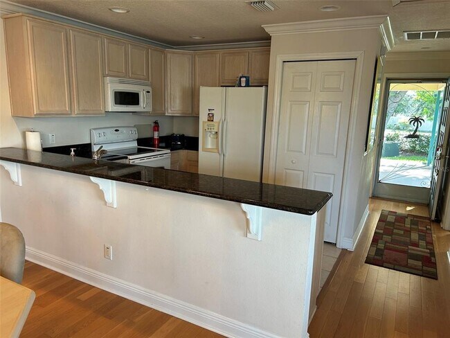 Building Photo - 608 Yardarm Dr