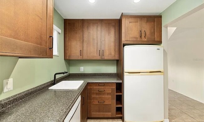 Building Photo - 3468 NW 37th Ave