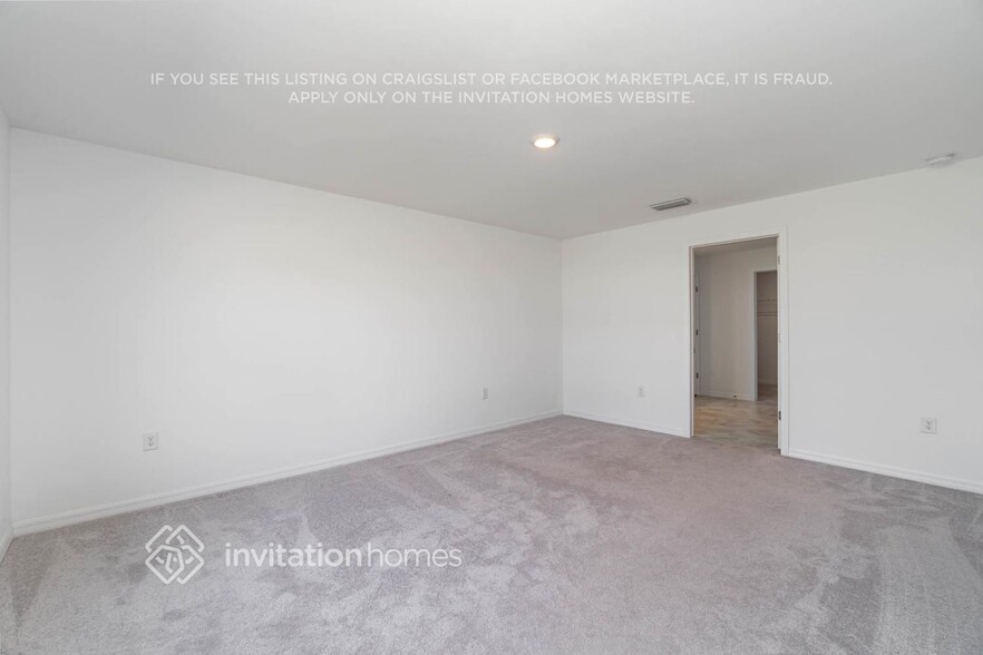 Building Photo - 4267 Palatina Way