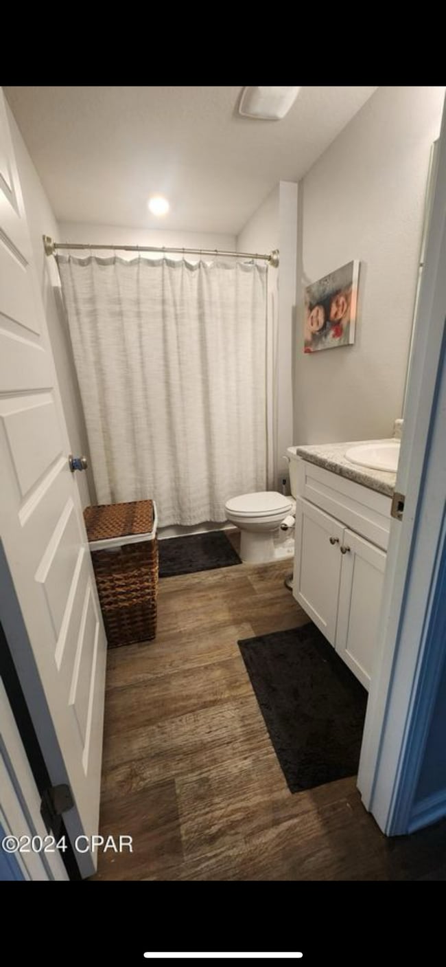 2nd bathroom - 7177 Ellie B Dr