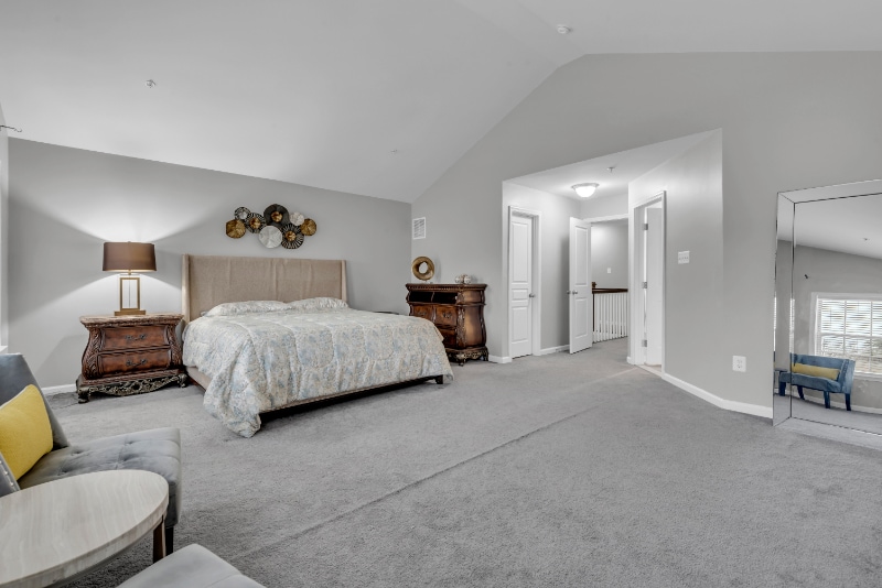 Building Photo - 7592 Holly Ridge Dr